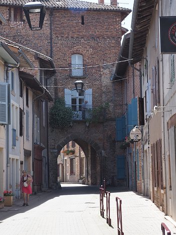 20220614_X6140828_EM1II La porte de Villars