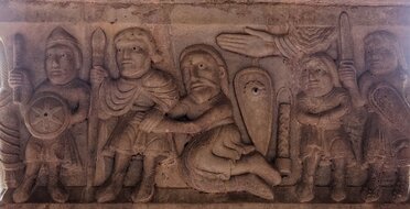 Elne column capitals