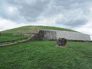Ireland, Newgrange, Stone age passage tomb : Ireland, Newgrange, Stone age passage tomb