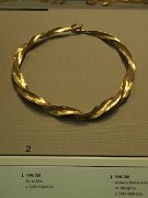 Dublin, Gold Torque 10-12C BC, Ireland, National Museum of Archaeology : Dublin, Gold Torque 10-12C BC, Ireland, National Museum of Archaeology