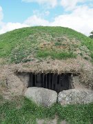 Ireland, Knowth, Megalithic passage tomb, Satellite passage mound : Ireland, Knowth, Megalithic passage tomb, Satellite passage mound