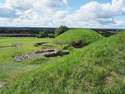 Ireland, Knowth, Megalithic passage tomb, Satellite passage mound : Ireland, Knowth, Megalithic passage tomb, Satellite passage mound