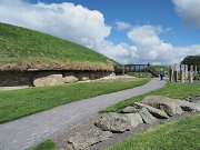Ireland, Knowth, Megalithic passage tomb : Ireland, Knowth, Megalithic passage tomb