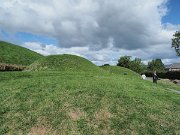 Ireland, Knowth, Megalithic passage tomb, Satellite passage mound : Ireland, Knowth, Megalithic passage tomb, Satellite passage mound