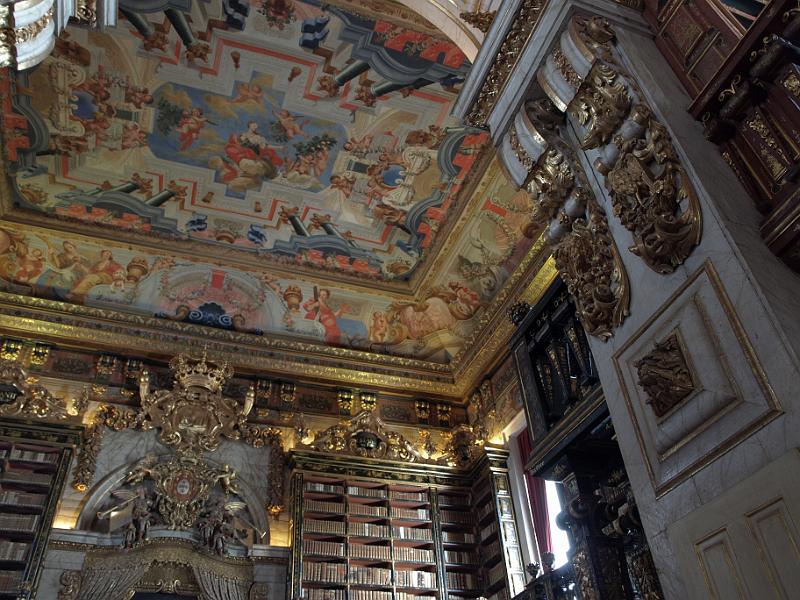 20100427_8459_E510.JPG - Biblioteca Joanina (Dom João V Library) Coimbra, Portugal