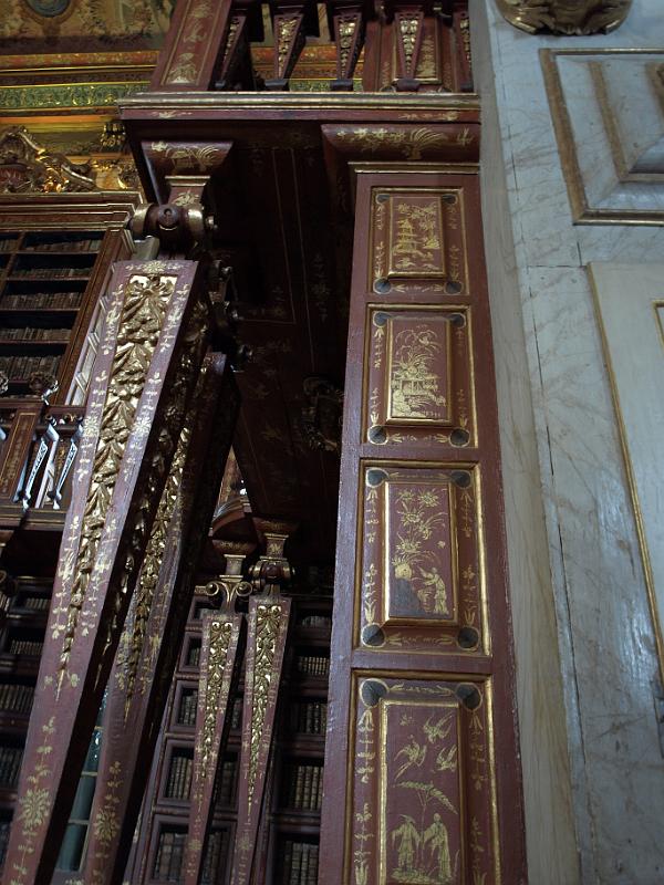20100427_8471_E510.JPG - Biblioteca Joanina (Dom João V Library) Coimbra, Portugal