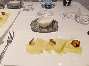 20160204_SAM_7902_ES71 dessert - Carpaccio d'ananas, rhum citron-vert, sorbet Pina Colada