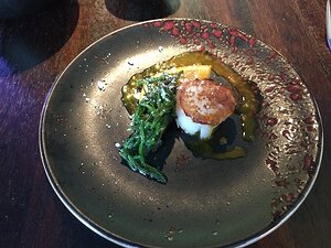 20190507_IMG195055231_MotoG4-JEB first course - From the Sea: Scallop, orange and macadamia nut sauce, samphire
