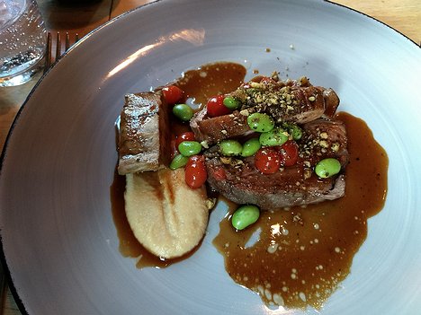 Grahams-Kitchen-Restaurant_Amsterdam_20190510_IMG203052363 fourth course: roast lamb neck, hummus, aubergine, tomberry tomato, broad beans