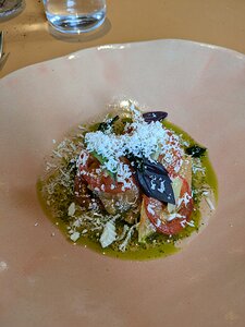 20240717_PXL122003557_Pixel7a-JEB Premières Tomates cerises de la ferme Loew