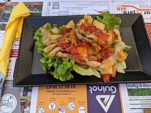 20220614_PXL110105162_Pixel3a-JEB starter: salade de pomme de terre au couteau (razor clams)