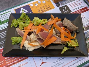 20220614_PXL110117517_Pixel3a-JEB starter: gravalax de porc