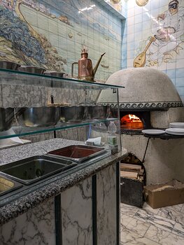 Naples (Italy) - Pizzeria Trianon da Ciro