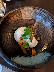 20190904_IMG185113_Pixel3a-JEB First course: Burrata, grilled peach, lemon oil
