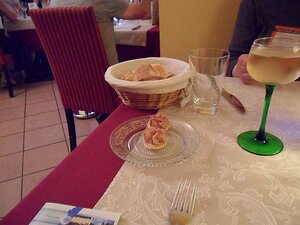 20110622_SAM_0249_ES71 We chose the three-course 24€ menu