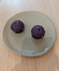 20220212_PXL114416867_Pixel3a-JEB amuse bouche: blueberry macaroon, foie gras, blueberries