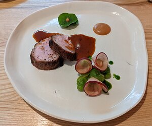 20220704_PXL122044115_Pixel3a-JEB veal rib, peach and tomato purée, broad beans and peach slices