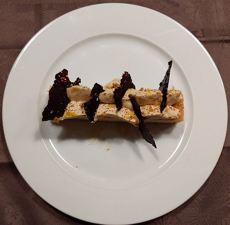 20210313_PXL185125315_Pixel3a-JEB dessert: Chocolat lacté-caramel, financier citron et tuile au grué cacao