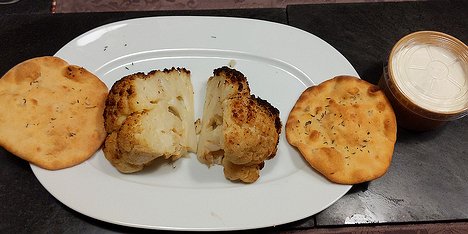 20210306_PXL182320755_Pixel3a-JEB starter: Chou-fleur rôti au zhataar, petit pain pita starter after warming in the oven (I included the pita) and yaourt citron