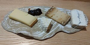 20221203_PXL135127561_Pixel3a-JEB cheese selection Beaufort and three goat cheeses