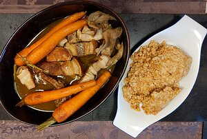 20210515_PXL174839435_Pixel3a-JEB Côte de cochon vosgien, braisé aux carottes, risotto de petit epeautre