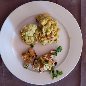 20210424_PXL165948693_Pixel3a-JEB Muge de Meditérranée en ceviche, houmous de pols cassés