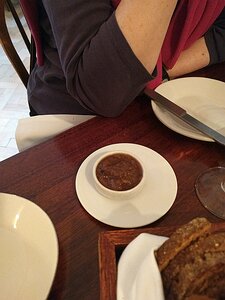 Fordwich-Arms_Canterbury_20190605_IMG195332608_LL onion jam (for bread)