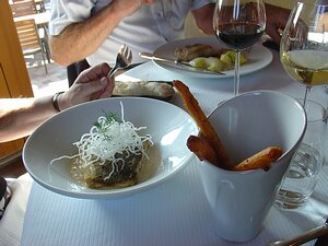 20101014_DSC00838_DSCV1 Tentation: fish (bar?)