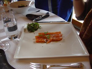 20091221_DSC00444_DSCV1 Starter- Slightly smoked salmon
