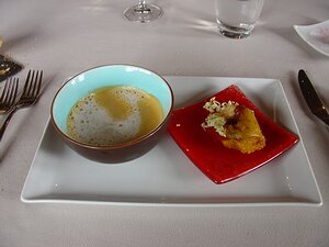 20070601_DSC02656_DSCV1 starteer: Le Cappuccino de Crustacés, Cannellonis de Langoustines et Viande de Grison