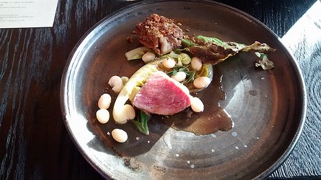 20151025_IMG142300887_MotoG-JEB Iberico Presa, pig head, coco beans, anchovy and lettuce (individual portion)
