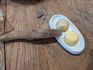 20230106_PXL120733029_Pixel3a-JEB vanilla butter and fennel butter