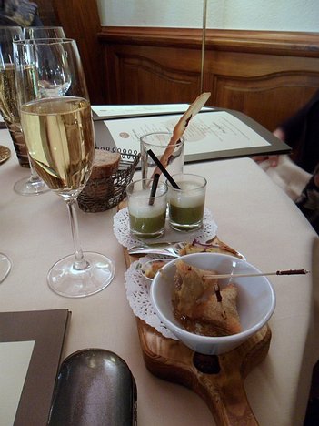 20111129_sam_0433_es71 Amuse bouches (for two)