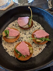 20190919_IMG190427_Pixel3a-JEB The 32€ Atsina menu amuse bouche: ham cream, olive, biscuit