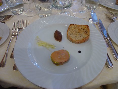 20080323_DSC04120_DSCV1 foie gras with apple chutney and endive