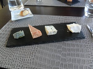 20130923_SAM_1459_ES71 Sélection de quelques fromages affinés de la Maison « Tourrette » et la fromagerie de Steinbach