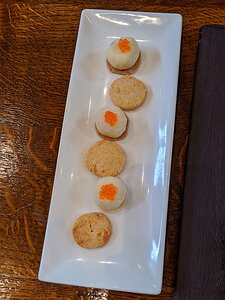 20190906_IMG122458_Pixel3a-JEB amuse bouche (cheese biscuits and cod pâté and fish roe ?)
