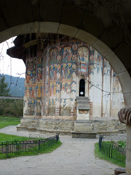 20090423_2990_E510 Moldovita Monastery, Romania; built 1532, painted 1537