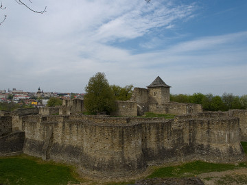 20090424_3132_E510 Suceava castle